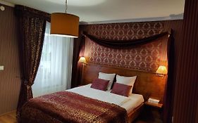 Motelis SMAKŲ SMAKAS